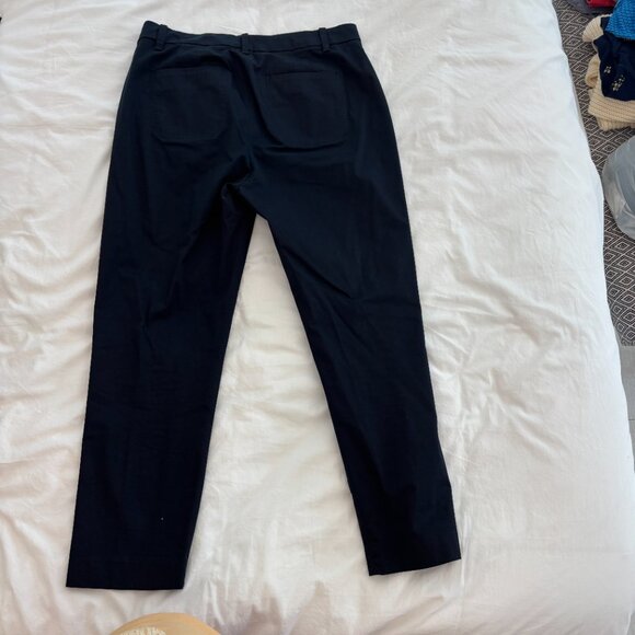 Vince, Mid-Rise Italian Stretch-Cotton Chino Pant, Navy, Size 10 - Picture 6 of 7